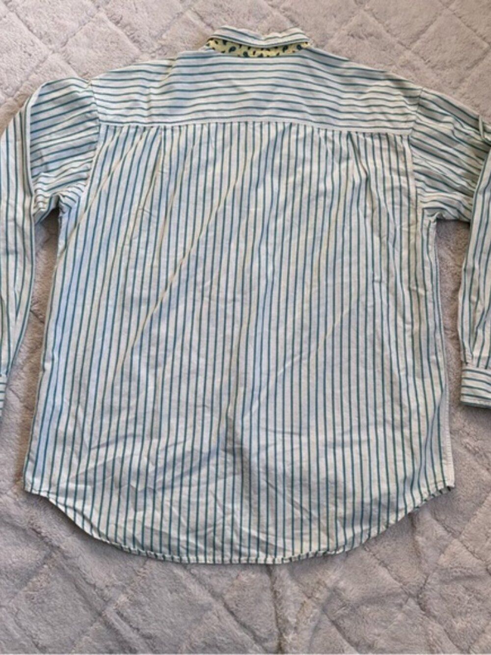 Disney | Vintage Y2K Mickey Mouse Embroidered Tie Front Button Top | Size Large - Picture 3 of 9